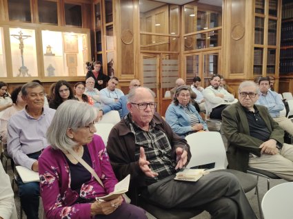 Programa de Ciencias para la Familia organizó conversatorio sobre el valor sagrado de la vida en su etapa inicial