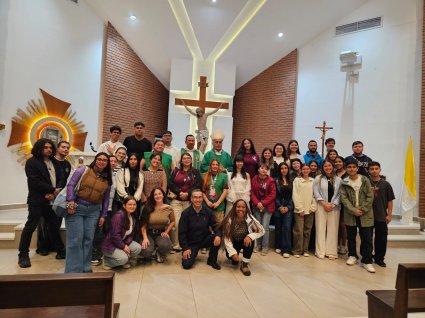Estudiantes de la Facultad de Teología participan en pasantía pastoral en Santa Cruz de la Sierra, Bolivia