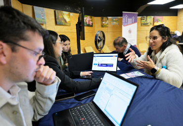 PUCV lanza tercera versión de la Feria Pyme con foco en asesoría tributaria y apoyo integral a emprendedores