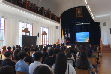 PUCV da bienvenida a 900 estudiantes que serán parte del programa Propedéutico
