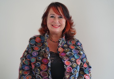 Académica de la Escuela de Pedagogía PUCV lidera proyecto para fortalecer el bienestar socioemocional en Campus Sausalito
