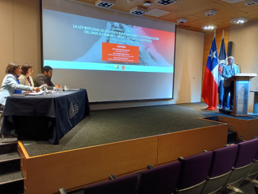 Seminario abordó los desafíos de la nueva Ley Integral de las Personas Mayores y de Promoción del Envejecimiento Digno, Activo y Saludable