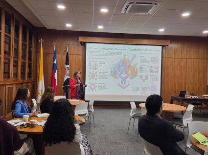 Con participación de la Comisión CAHVDA finalizó el primer curso de “Introducción a la Perspectiva de Género: avanzando en equidad de género en la gestión institucional universitaria”