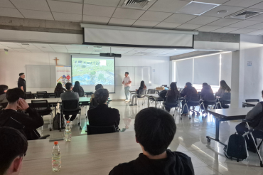PUCV recibió a miles de estudiantes en una nueva versión de su tradicional Día Abierto