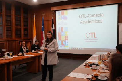 Académicas de la PUCV fortalecen redes de colaboración y transferencia tecnológica en nueva versión de OTL Conecta-Lab