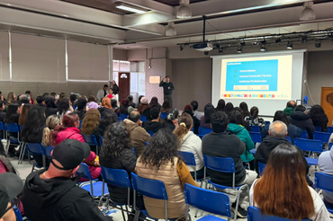 Universidad realiza primera charla para padres y apoderados sobre el proceso de Admisión 2027