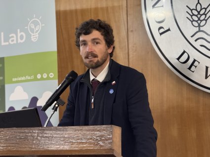 SaviaLab reúne a estudiantes de seis establecimientos para avanzar en sus proyectos de innovación