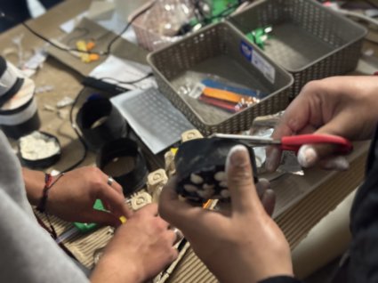 SaviaLab reúne a estudiantes de seis establecimientos para avanzar en sus proyectos de innovación