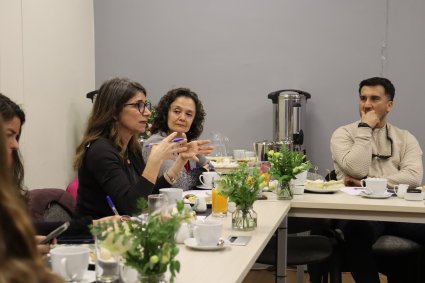 Investigadores de la PUCV impulsan el Eje de Bienestar Integral del Centro CID3B para humanizar la salud y fortalecer la colaboración científica