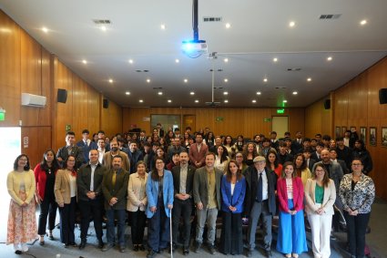 Gravitas XR finaliza: proyecto PUCV llevó la ciencia a las aulas a través de experiencias inmersivas